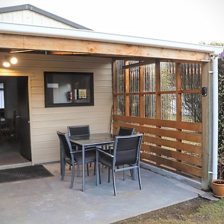 Catnap Cottage, Newly Renovated Manapouri Exteriör bild