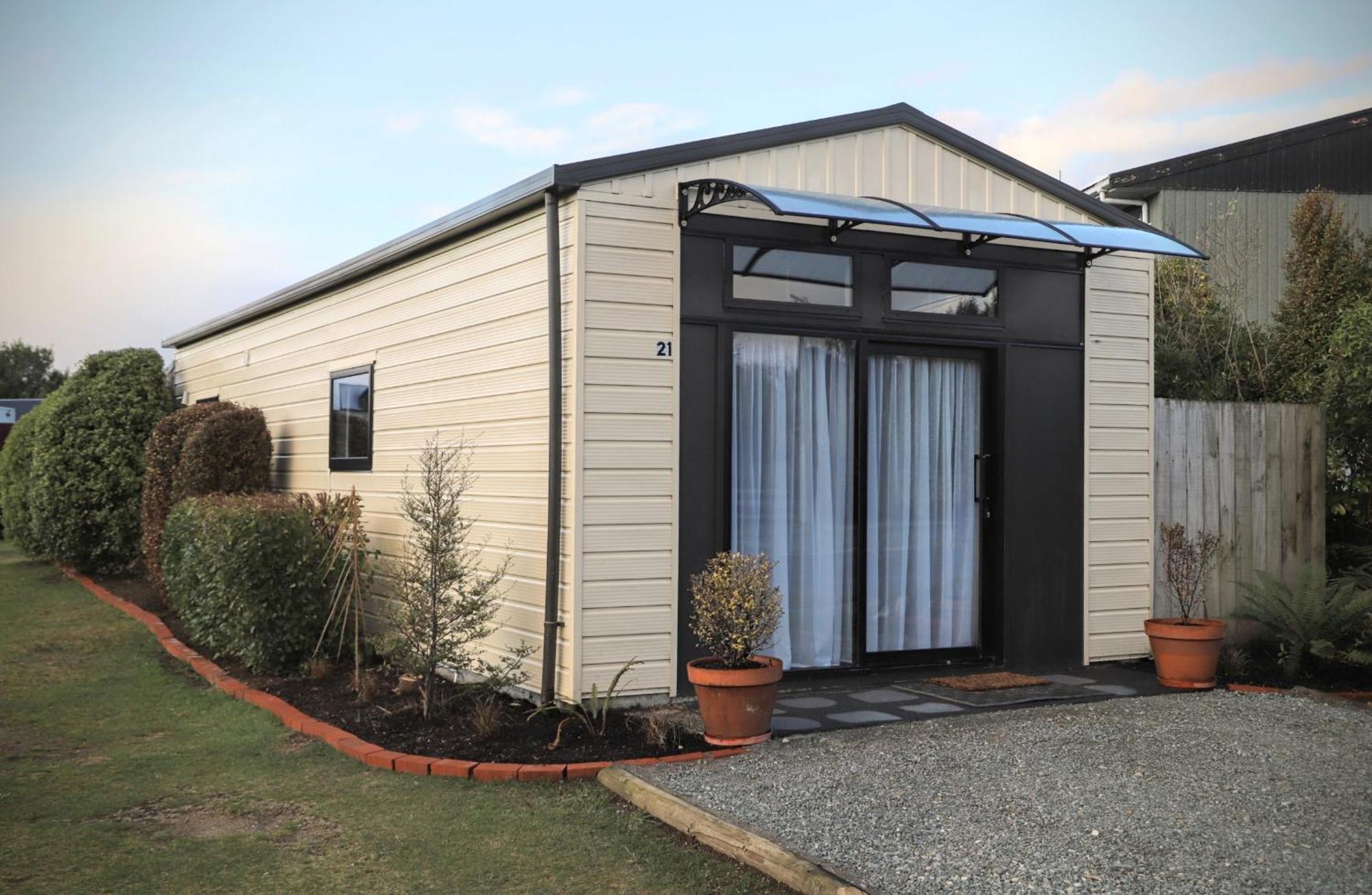 Catnap Cottage, Newly Renovated Manapouri Exteriör bild